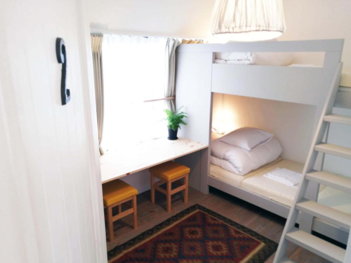 Ten To Sen Guesthouse Takamatsu Bagian luar foto
